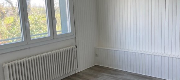2 Schlafzimmer Haus in Seine-et-Marne, France, Nr. 351219 5