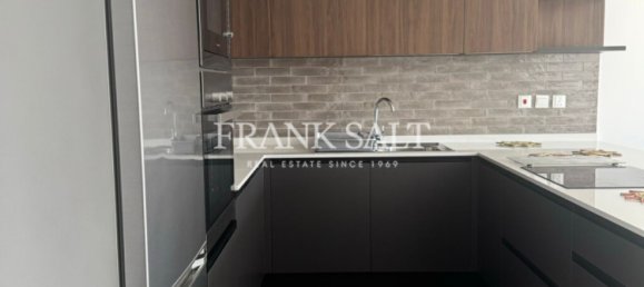 4 bedrooms Apartment in Swatar, Malta No. 1699 12