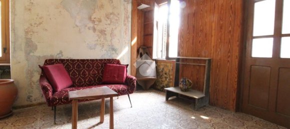 6 bedrooms House in Piverone, Italy No. 323107 3