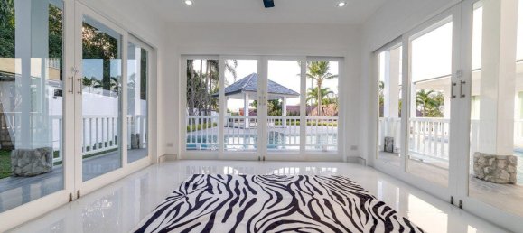 6 غرف نوم منزل في Sattahip, Thailand رقم 26565 7