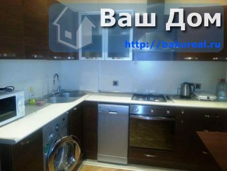 Квартира с 3 спальнями в Баку, Азербайджан № 539