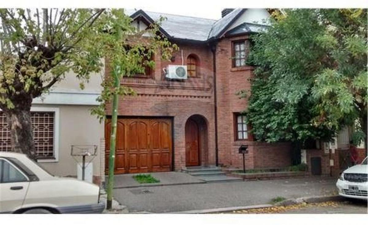 4 bedrooms House in Buenos Aires, Argentina No. 85222