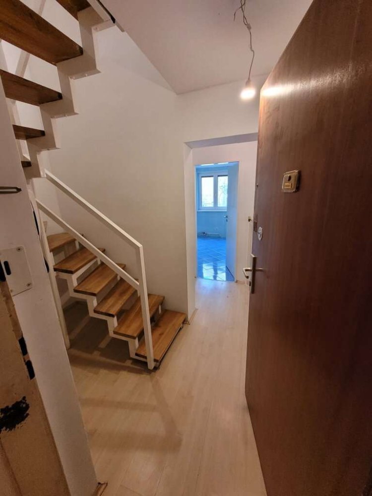 Dúplex de 4 habitaciónes en Dobling, Austria No. 108023