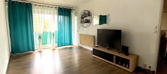 Apartamento de 2 dormitorios en Saint-Jean-de-la-Ruelle, France No. 161147 2