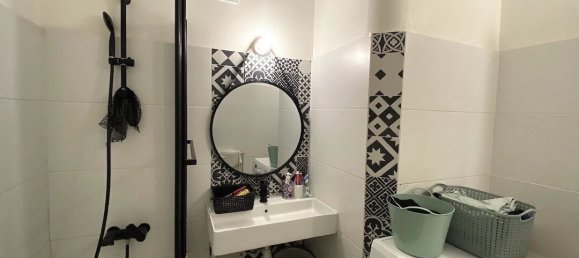 Apartamento de 2 dormitorios en Saint-Jean-de-la-Ruelle, France No. 161147 7