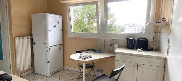 Apartamento de 2 dormitorios en Saint-Jean-de-la-Ruelle, France No. 161147 4