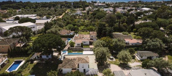 9 bedrooms House in Marbella, Spain No. 135500 36