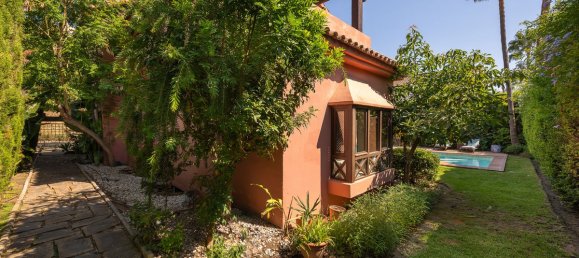 4 Schlafzimmer Villa in Estepona, Spain, Nr. 184895 4