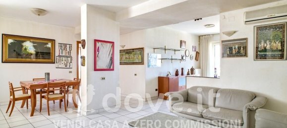 5 غرف نوم شقة في Taranto, Italy رقم 348757 3