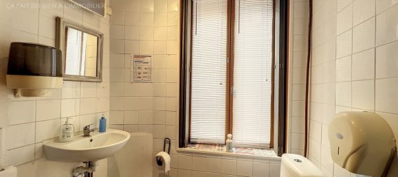 Коммерческая недвижимость 185м² в Шато-Ренар, Франция № 241149 14