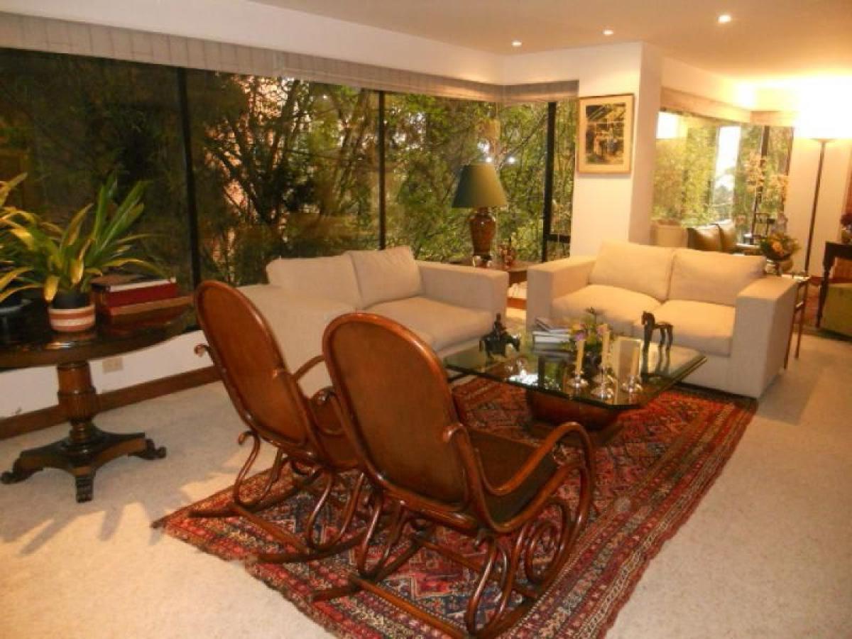 3 bedrooms House in Bogota, Colombia No. 13740