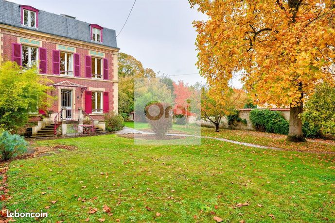 Дом с 5 спальнями в Понтуаз, Франция № 359614