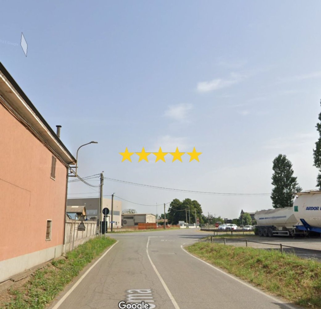 4-salle Appartement à Spinadesco, Italy No. 96557