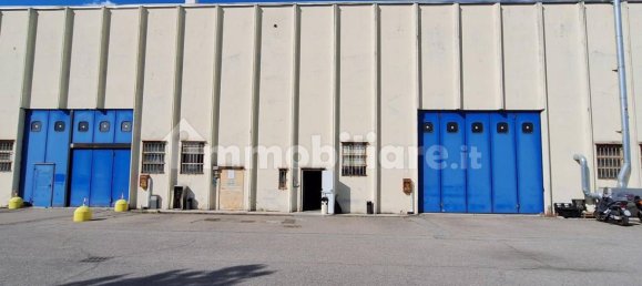 2957m² Warehouse in Baranzate, Italy No. 311102 3