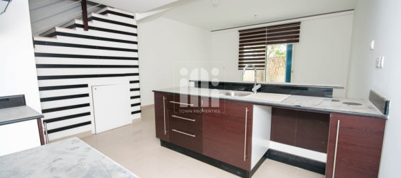 2 Schlafzimmer Villa in Al Reef, UAE, Nr. 954 10