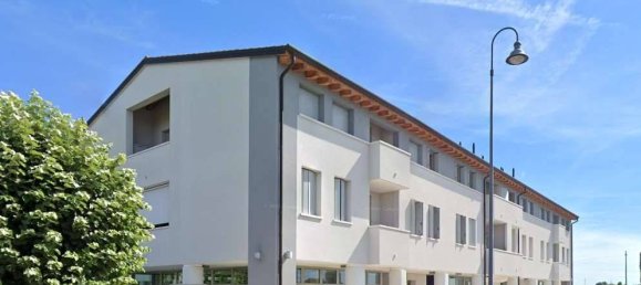 2 bedrooms Apartment in Volpago del Montello, Italy No. 302456 4
