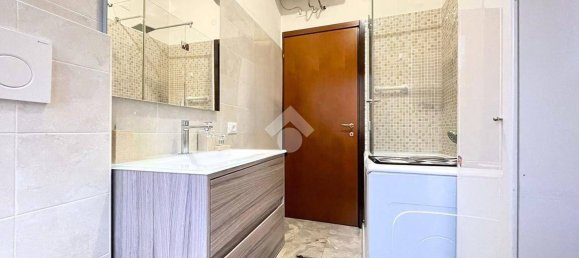 1 bedroom Apartment in Brescia, Italy No. 163517 12