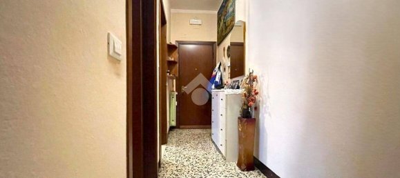 1 bedroom Apartment in Brescia, Italy No. 163517 8