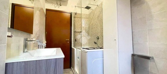 1 bedroom Apartment in Brescia, Italy No. 163517 14