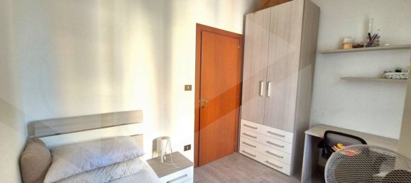 3 rooms Apartment in Pescara, Italy No. 32792 7