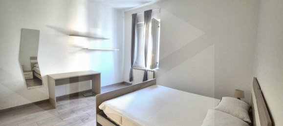 3 rooms Apartment in Pescara, Italy No. 32792 6