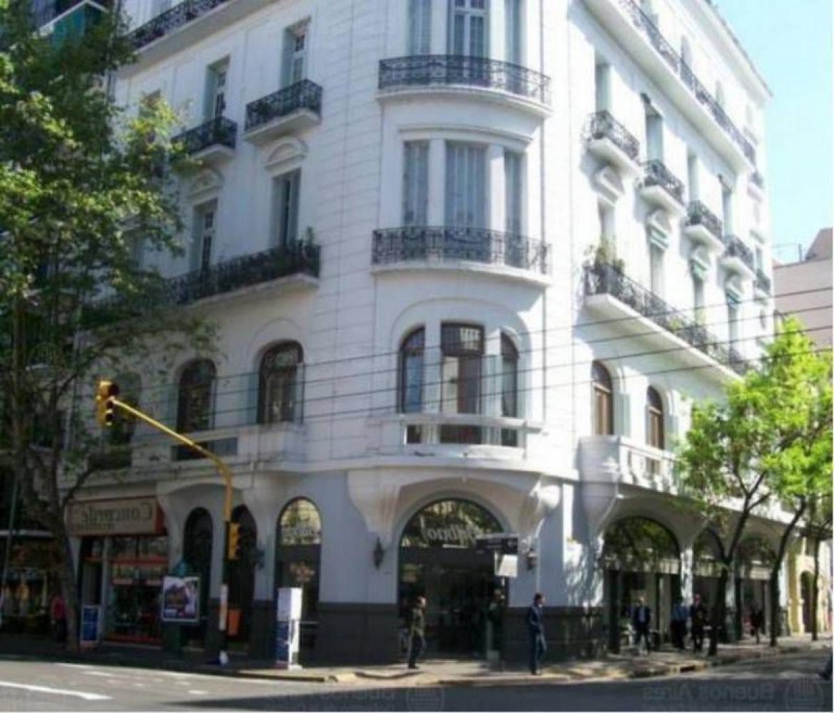 5 bedrooms Apartment in Buenos Aires, Argentina No. 82723
