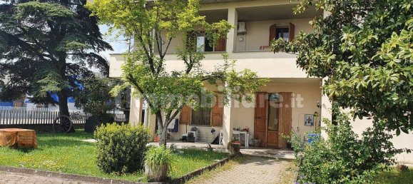 2 bedrooms Apartment in Fontevivo, Italy No. 228850 14