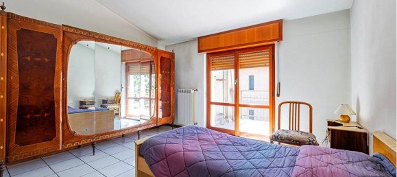 Вилла с 6 спальнями в Падерно Дуньяно, Италия № 295948 44