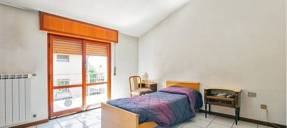 Вилла с 6 спальнями в Падерно Дуньяно, Италия № 295948 43