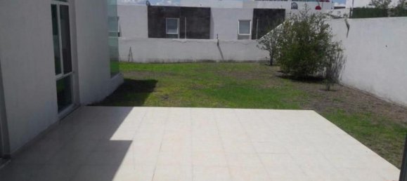 3 bedrooms House in Queretaro, Mexico No. 186331 2