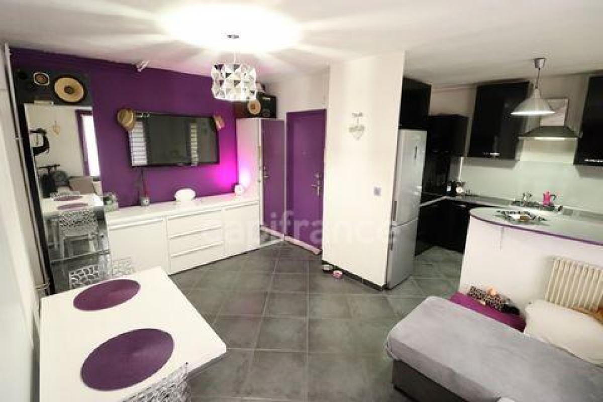 Estúdio em condomínio em Hyeres, France N.º 14140