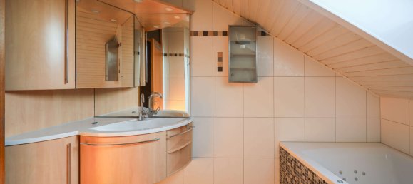 Квартира с 3 спальнями в Лёррах, Германия № 15615 14