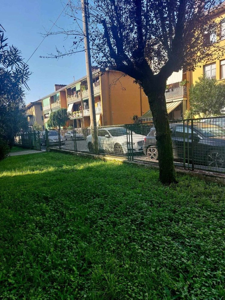 2 rooms Apartment in Legnano, Italy No. 223097