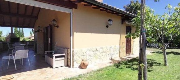 1 bedroom Apartment in Radicofani, Italy No. 329021 4