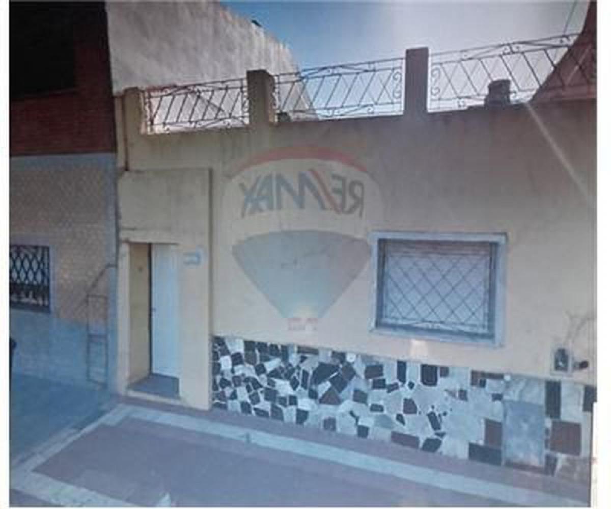 4 bedrooms House in Buenos Aires, Argentina No. 69133