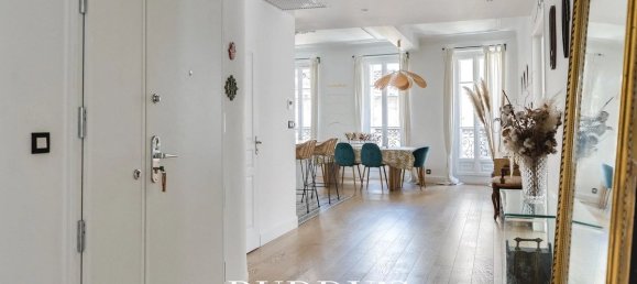 Apartamento de 3 dormitorios en Marseille, France No. 343416 7