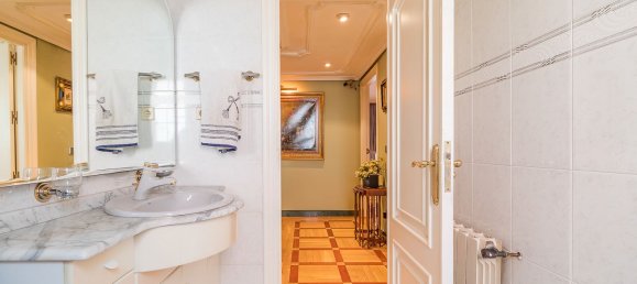 5 Schlafzimmer Haus in Pozuelo de Alarcon, Spain, Nr. 95473 44