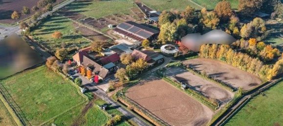 Дом с 12 комнатами в Варендорф, Германия № 220060 16