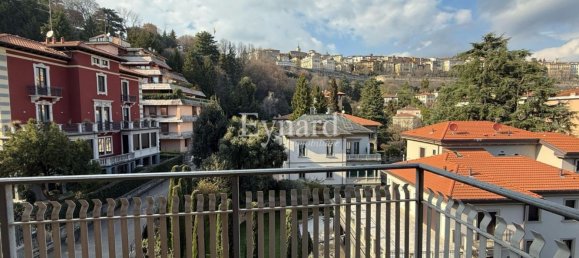 7 rooms Apartment in Bergamo, Italy No. 59420 11
