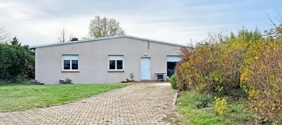 660m² Commercial property in Colomiers, France No. 302426 7