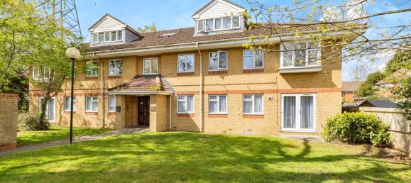 2 bedrooms Apartment in Watford, United Kingdom No. 6232 12