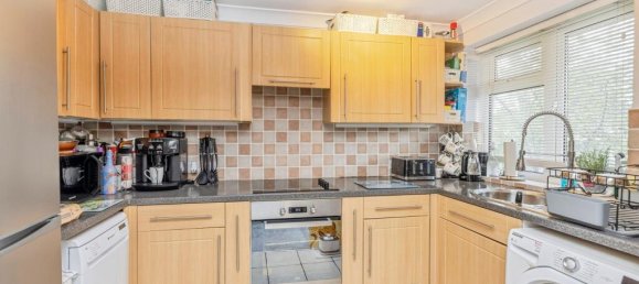 2 bedrooms Apartment in Watford, United Kingdom No. 6232 2