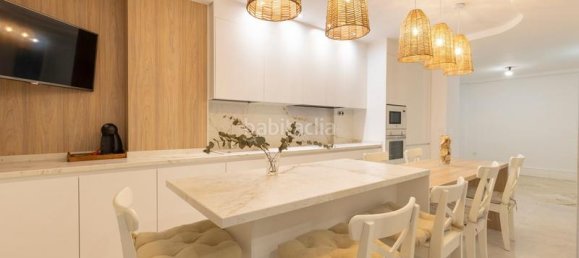 5 bedrooms Apartment in Granada, Spain No. 77326 11