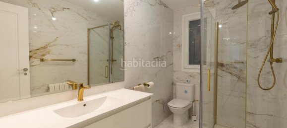 5 bedrooms Apartment in Granada, Spain No. 77326 32
