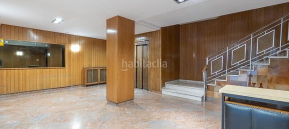 5 bedrooms Apartment in Granada, Spain No. 77326 49