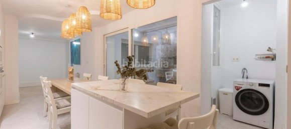 5 bedrooms Apartment in Granada, Spain No. 77326 9