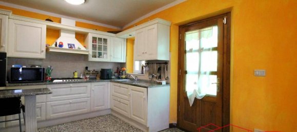 5 غرف نوم منزل في Lucca, Italy رقم 100522 25