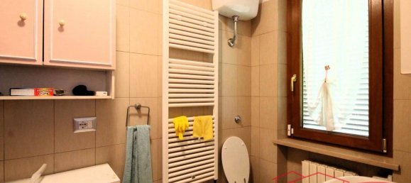 5 غرف نوم منزل في Lucca, Italy رقم 100522 34