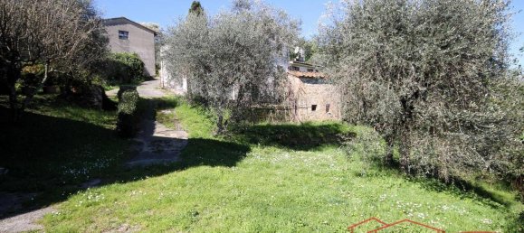 5 غرف نوم منزل في Lucca, Italy رقم 100522 29