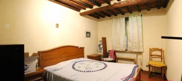 5 غرف نوم منزل في Lucca, Italy رقم 100522 47